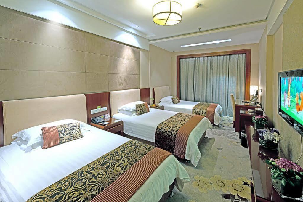 Kasion Pugis Hotel Yiwu  Exterior photo